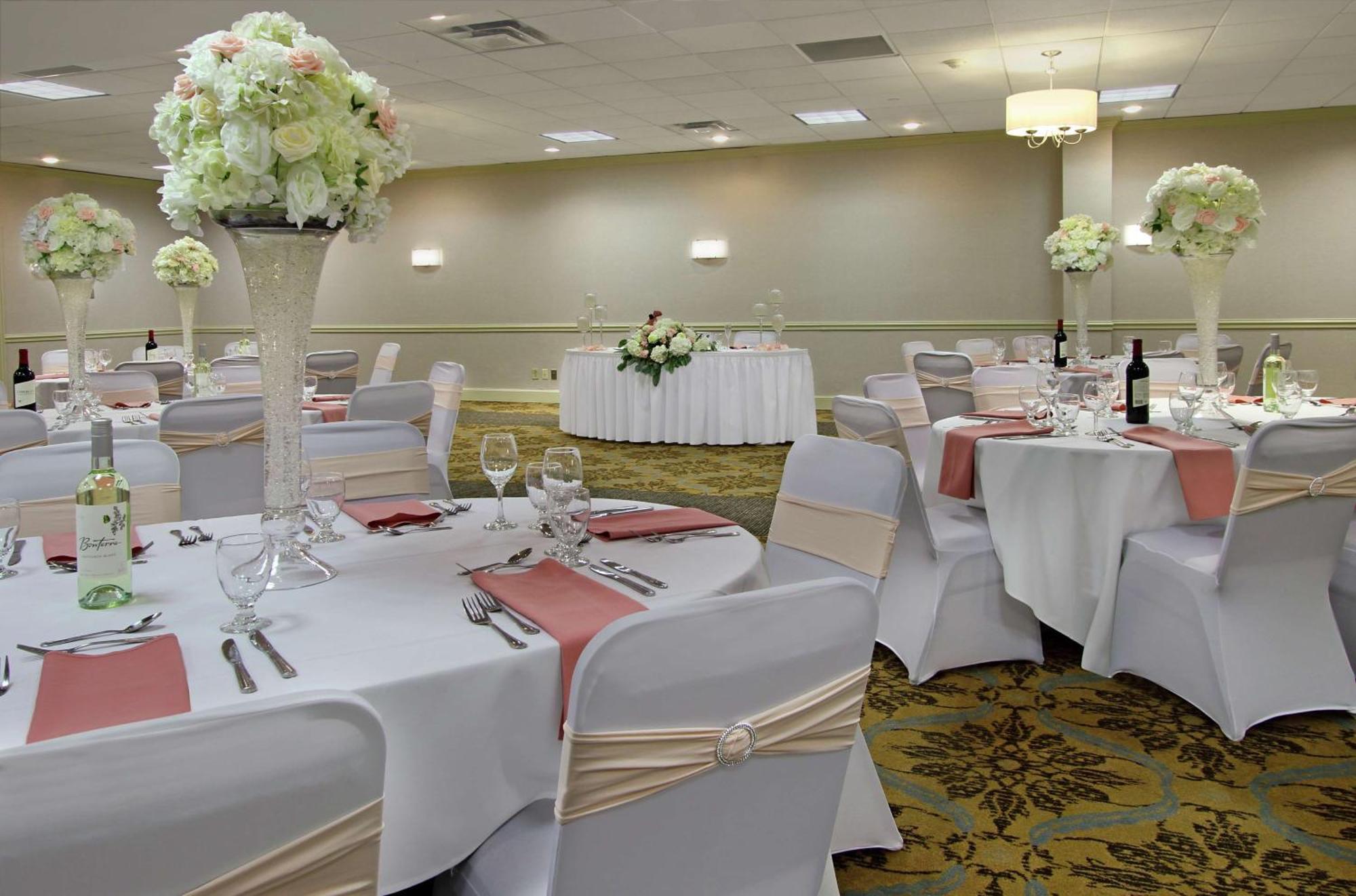 Doubletree By Hilton Mahwah Hotel Eksteriør billede