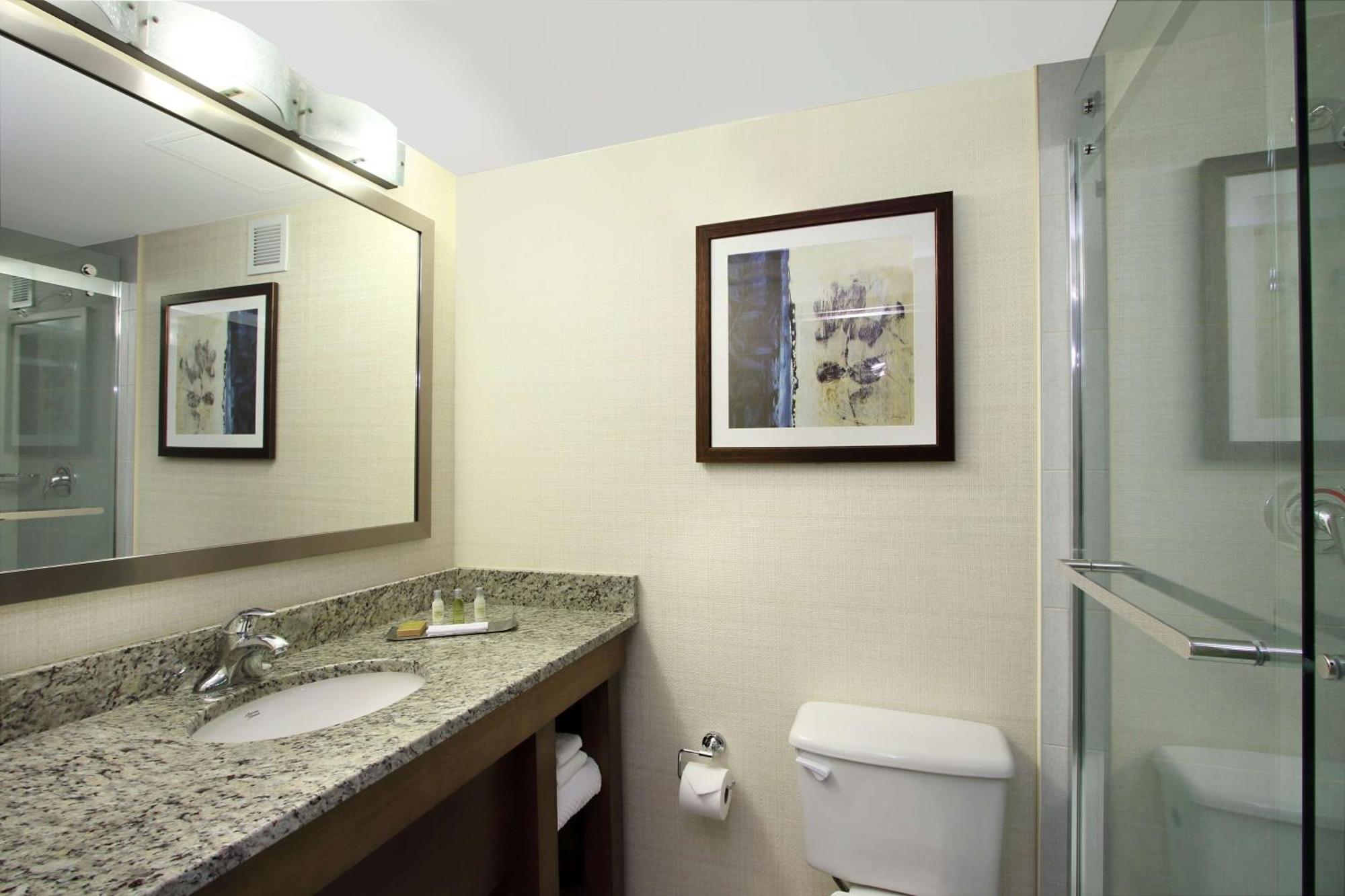 Doubletree By Hilton Mahwah Hotel Eksteriør billede